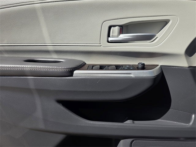 2022 Toyota Sienna XLE 7 Passenger