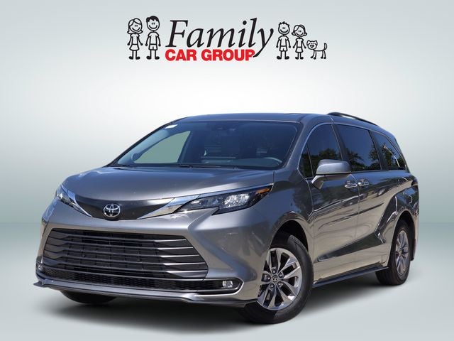 2026 Toyota Sienna XLE 8 Passenger