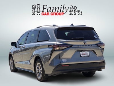 2026 Toyota Sienna XLE 8 Passenger