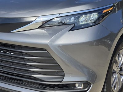 2026 Toyota Sienna XLE 8 Passenger
