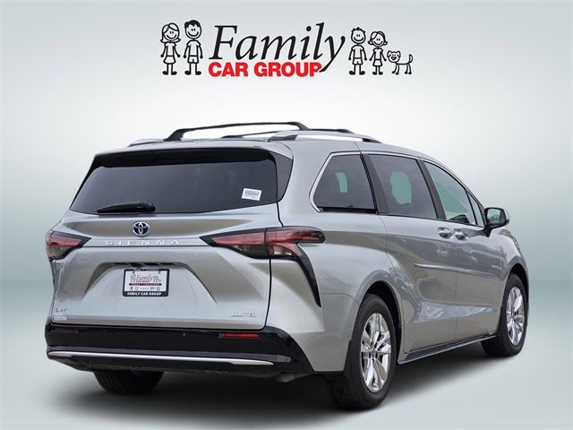 2025 Toyota Sienna Limited 7 Passenger