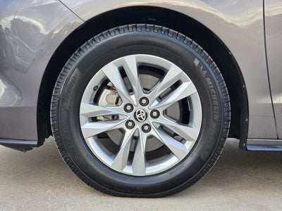 2021 Toyota Sienna Limited 7 Passenger