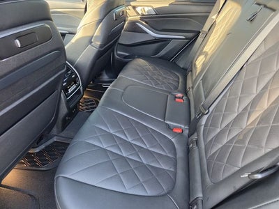2025 BMW X5 M60i