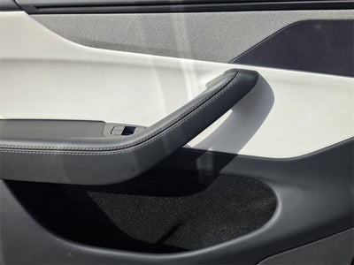 2026 Tesla Model Y Premium