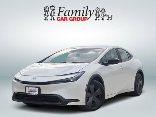 2025 Toyota Prius LE