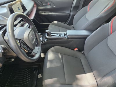2024 Toyota Prius Prime SE