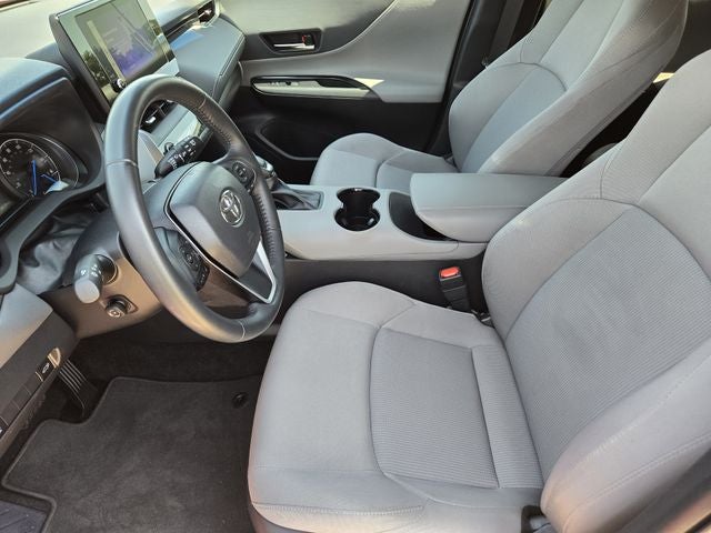 2023 Toyota Venza LE