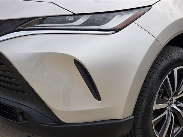 2023 Toyota Venza LE