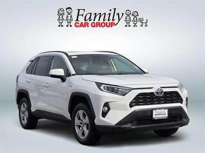 2020 Toyota RAV4 Hybrid XLE