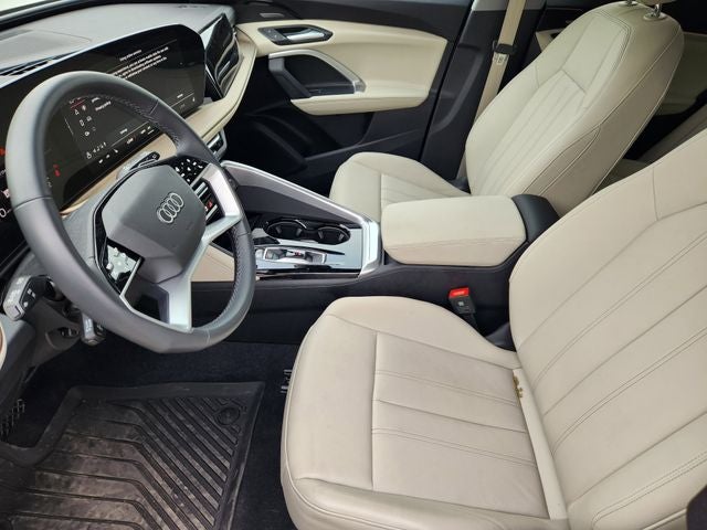 2025 Audi Q5 2.0T Premium Plus quattro