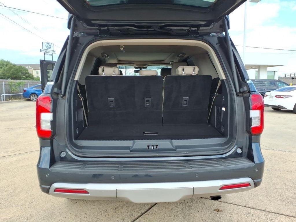 2023 Ford Expedition XLT