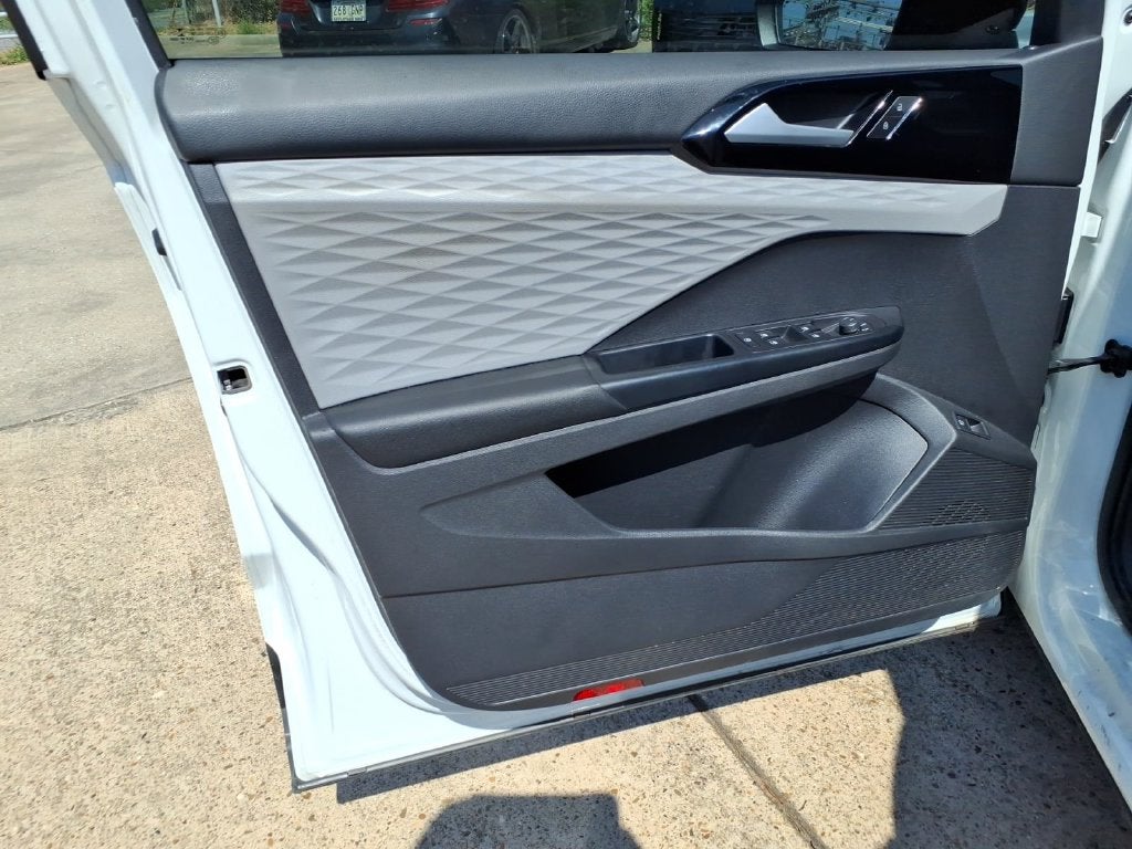 2022 Volkswagen Taos 1.5T S