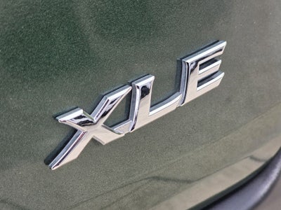 2025 Toyota Sienna XLE 8 Passenger