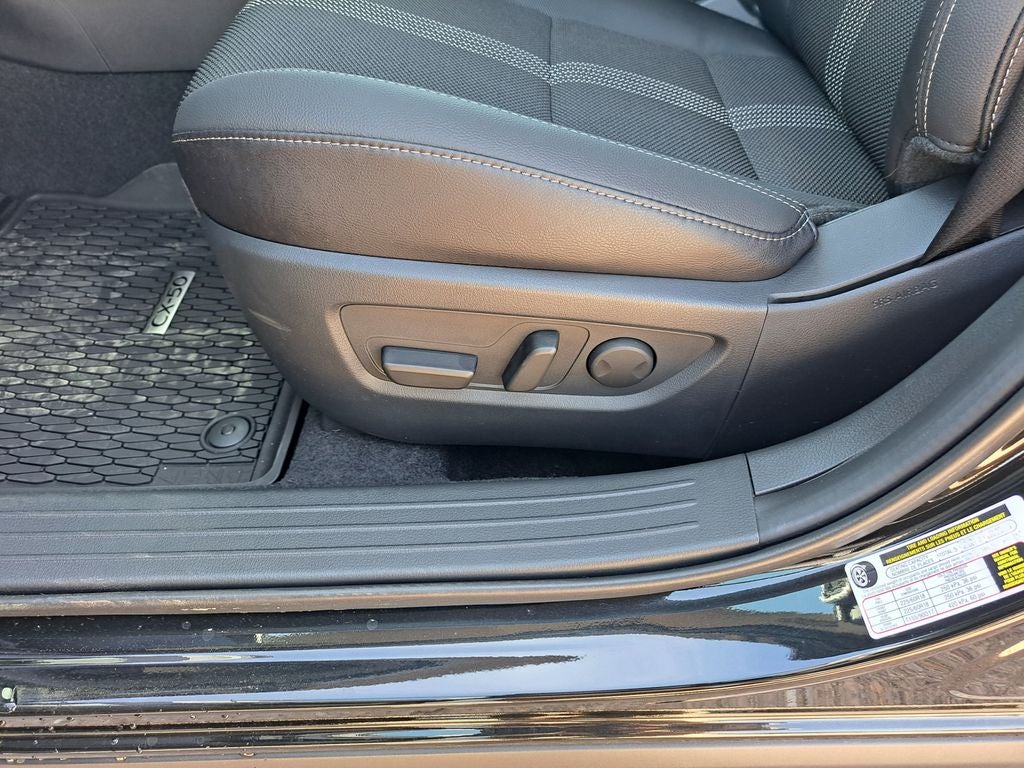 2026 Mazda Mazda CX-50 2.5 S Meridian Edition