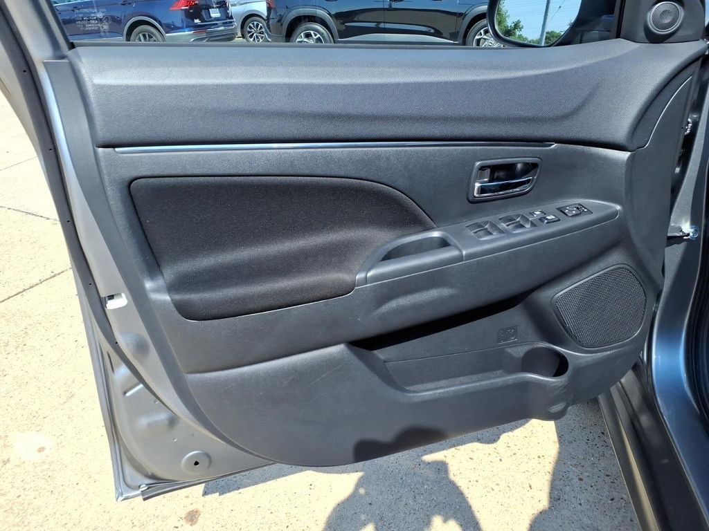 2024 Mitsubishi Outlander Sport 2.0 ES