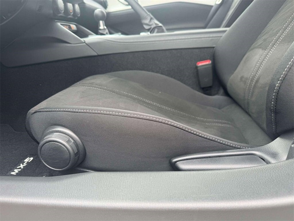 2025 Mazda Mazda MX-5 Miata Club