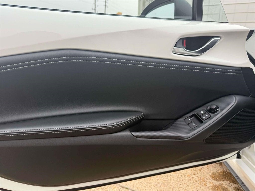 2025 Mazda Mazda MX-5 Miata Club