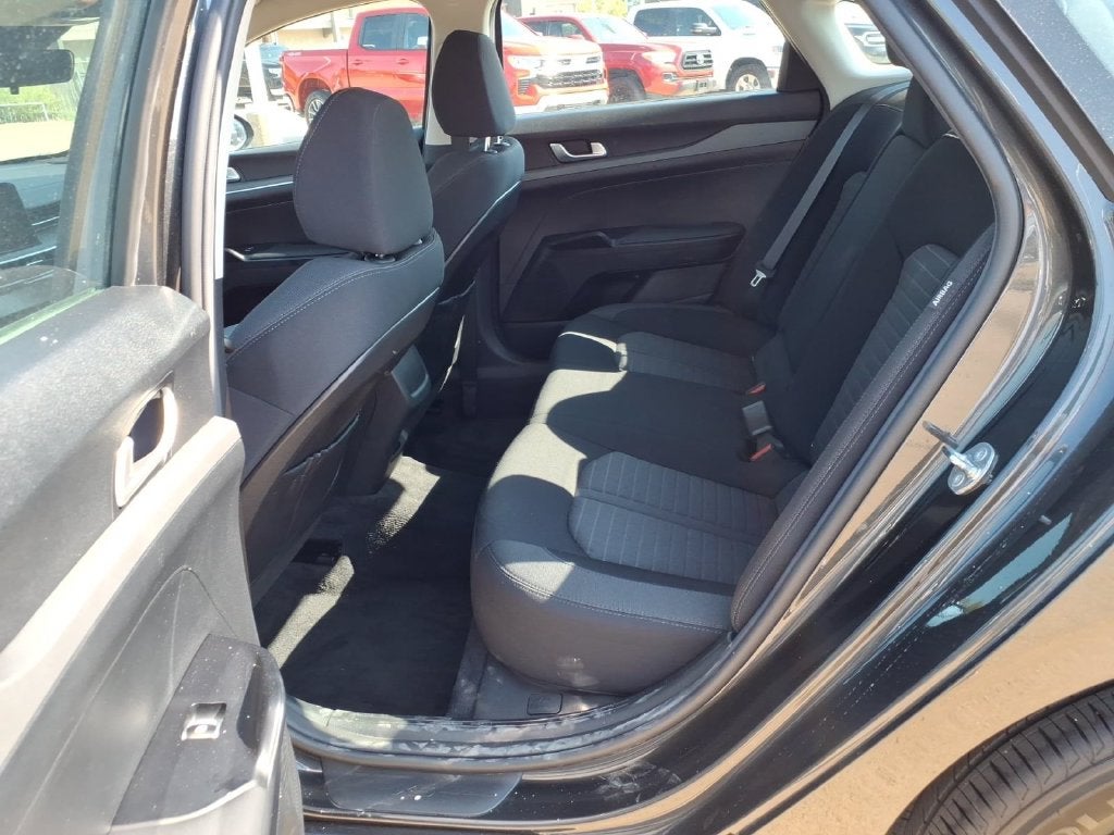 2026 Kia K5 LXS