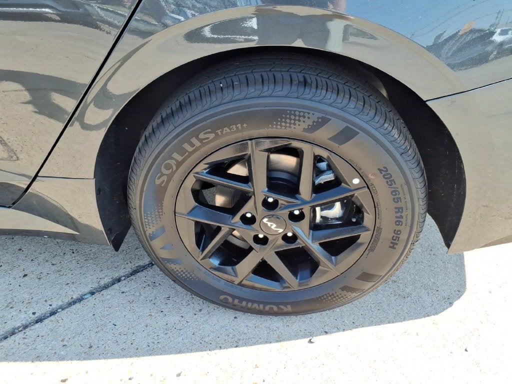 2026 Kia K5 LXS