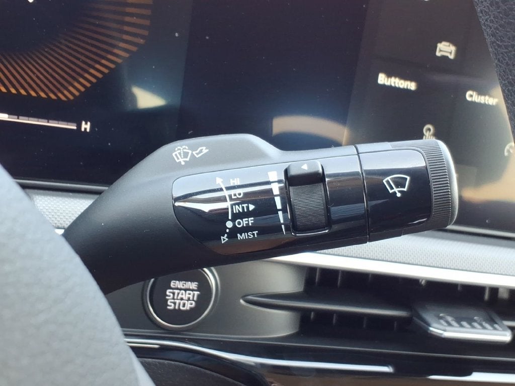 2026 Kia K5 LXS