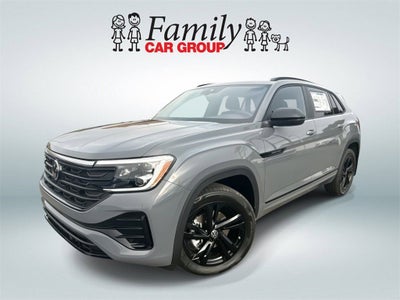 2026 Volkswagen Atlas Cross Sport 2.0T SEL R-Line Black