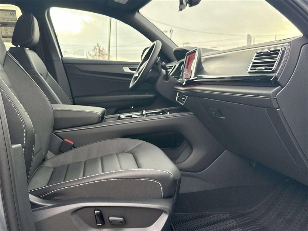 2026 Volkswagen Atlas Cross Sport 2.0T SEL R-Line Black