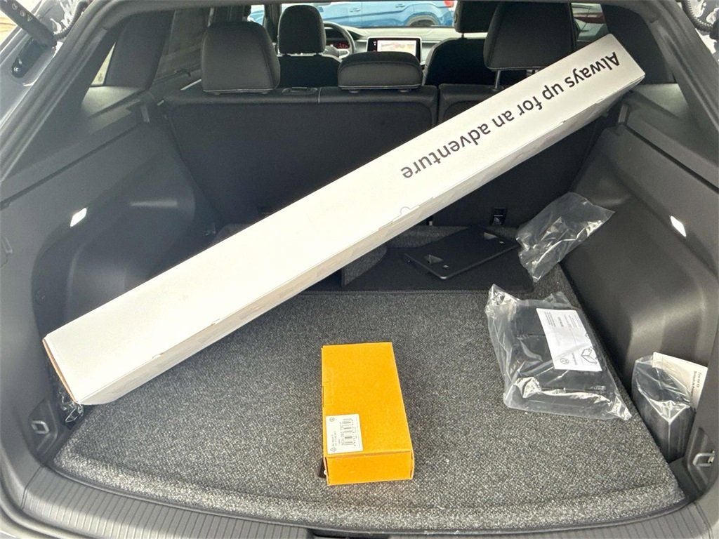 2026 Volkswagen Atlas Cross Sport 2.0T SEL R-Line Black