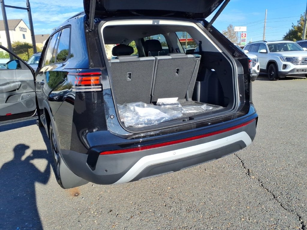2027 Volkswagen Atlas SE
