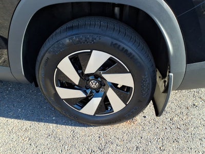 2027 Volkswagen Atlas SE