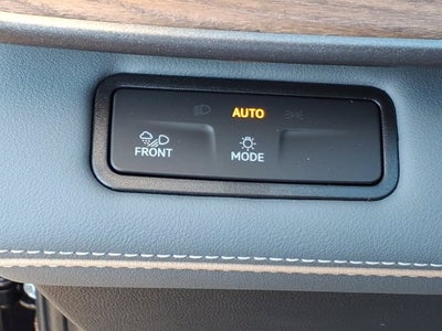 2027 Volkswagen Atlas SE