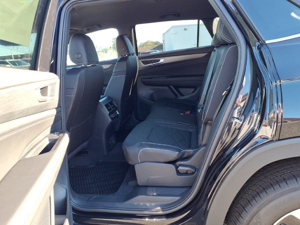 2026 Volkswagen Atlas Cross Sport SE