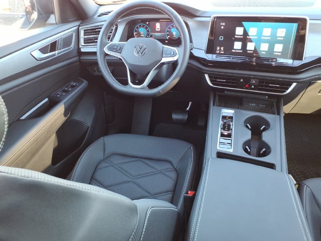 2026 Volkswagen Atlas Cross Sport SE