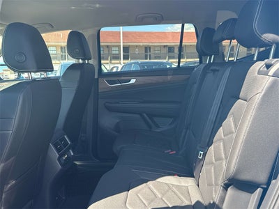 2026 Volkswagen Atlas 2.0T SE