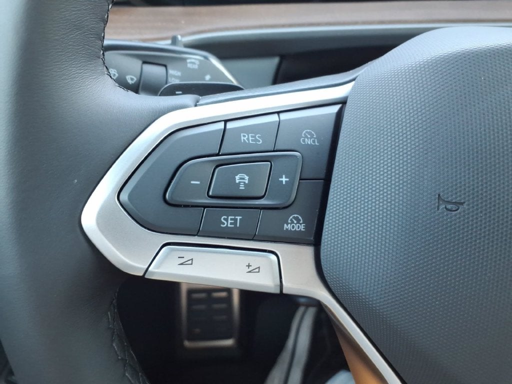2027 Volkswagen Atlas SEL Premium R-Line