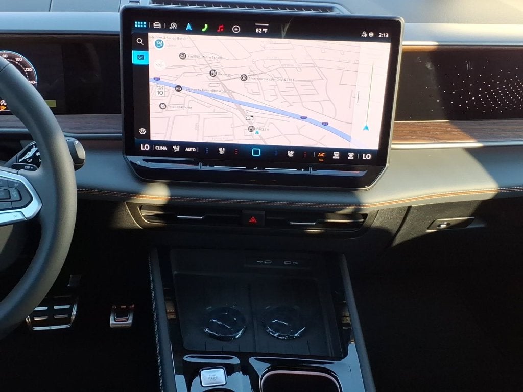 2027 Volkswagen Atlas SEL Premium R-Line