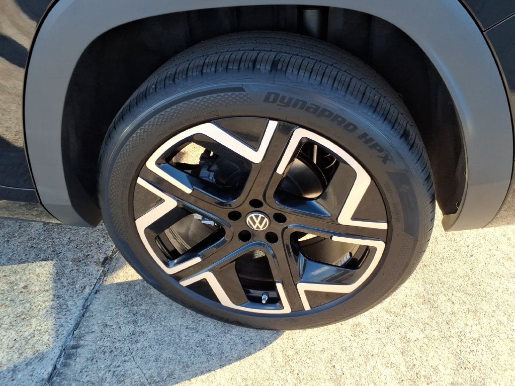 2027 Volkswagen Atlas SEL Premium R-Line