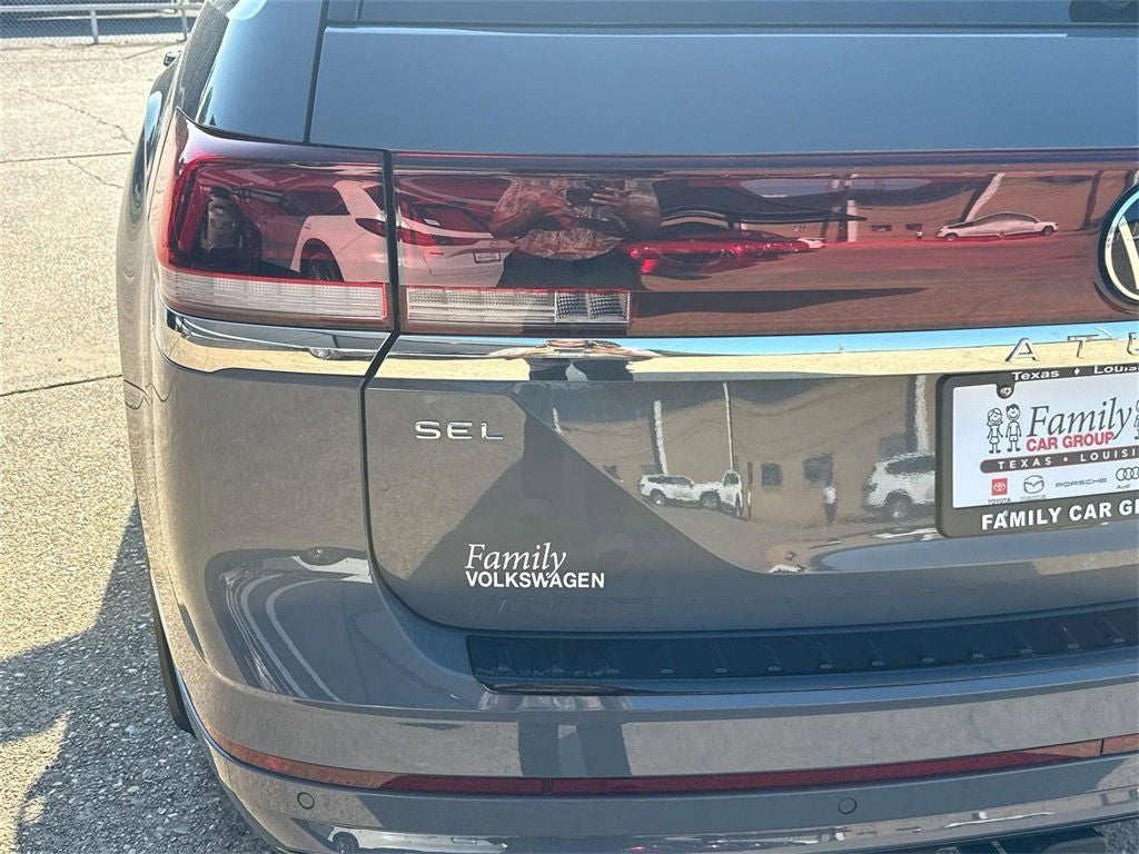 2026 Volkswagen Atlas 2.0T SEL Premium R-Line