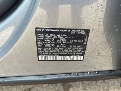 2026 Volkswagen Atlas 2.0T SEL Premium R-Line