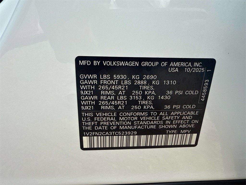 2026 Volkswagen Atlas 2.0T SEL Premium R-Line