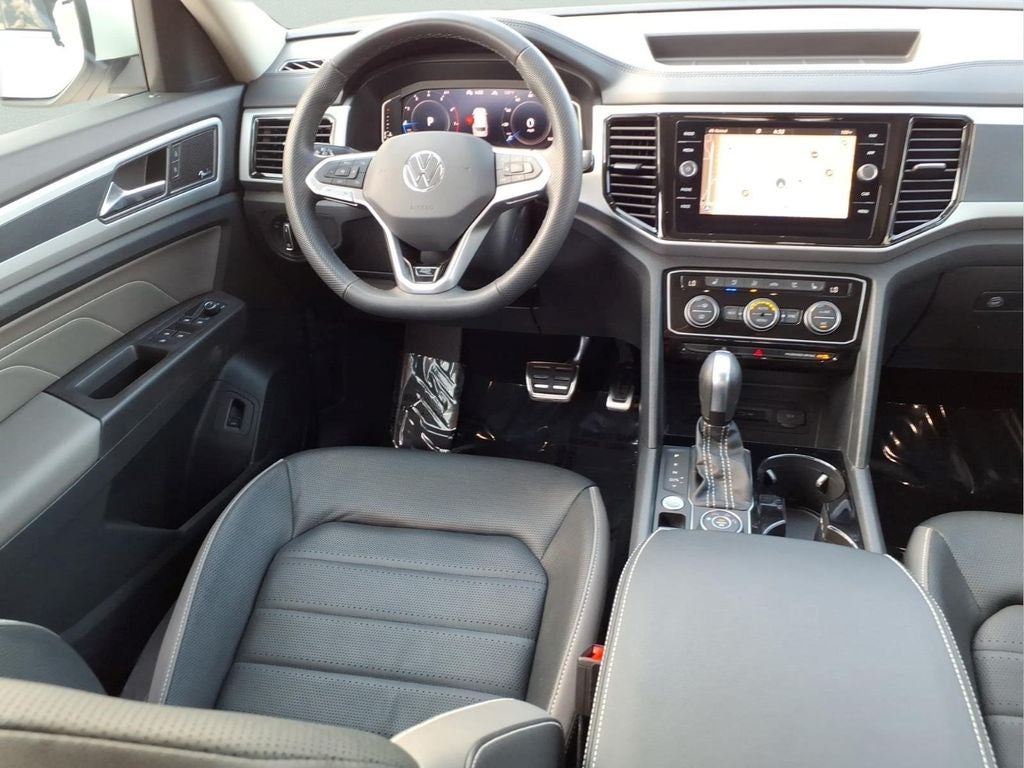 2023 Volkswagen Atlas 3.6L V6 SEL Premium R-Line