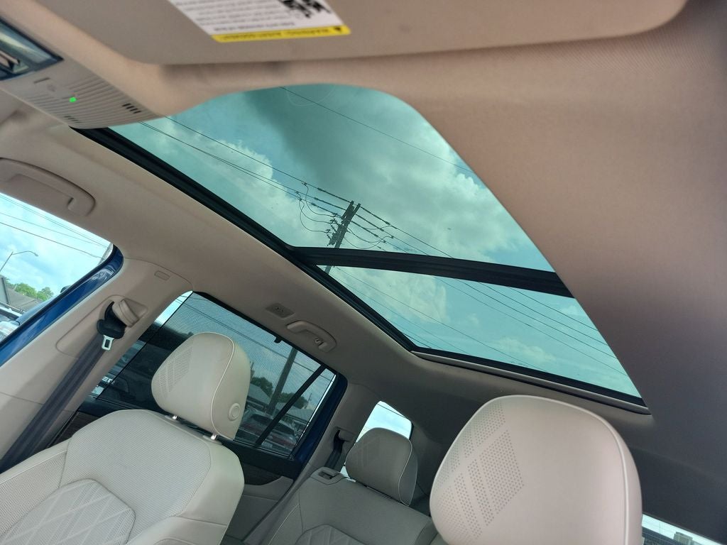 2025 Volkswagen Atlas 2.0T SEL Premium R-Line