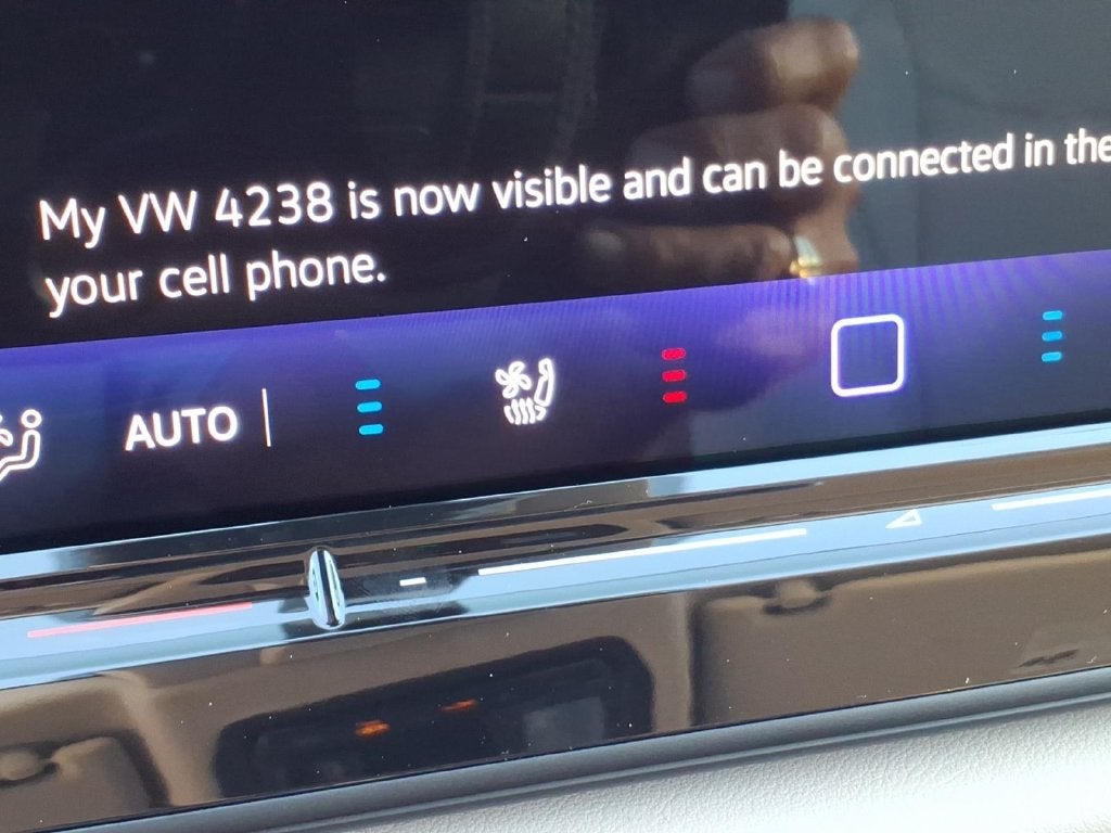 2027 Volkswagen Atlas SE w/Technology