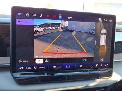 2027 Volkswagen Atlas SE w/Technology