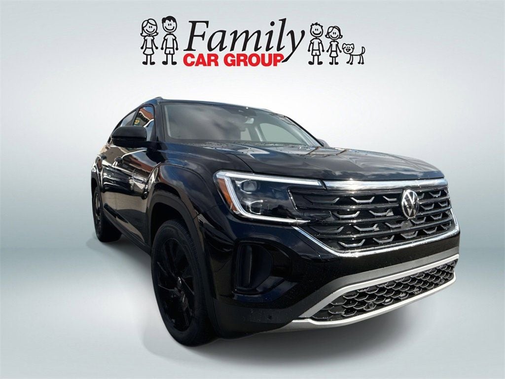 2026 Volkswagen Atlas Cross Sport 2.0T SE w/Technology