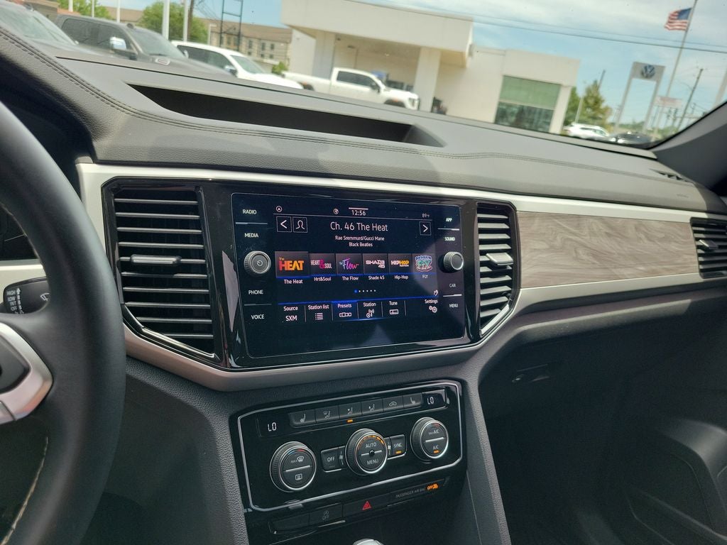2023 Volkswagen Atlas Cross Sport 2.0T SE w/Technology