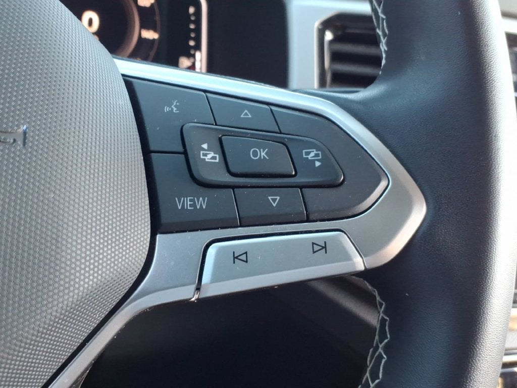 2023 Volkswagen Atlas Cross Sport 3.6L V6 SE w/Technology