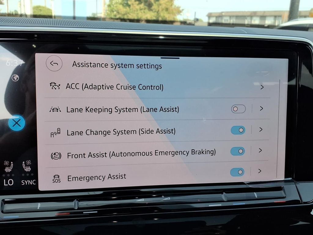 2026 Volkswagen Atlas SE w/Technology