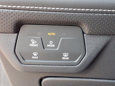 2026 Volkswagen Atlas SE w/Technology