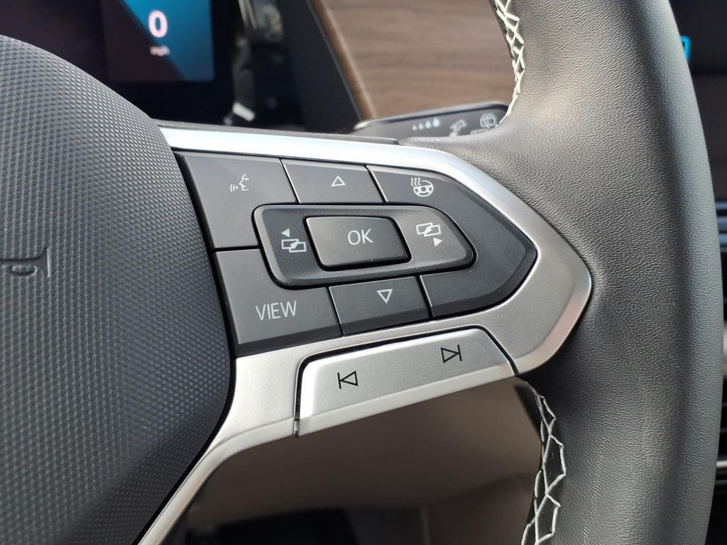 2026 Volkswagen Atlas SE w/Technology