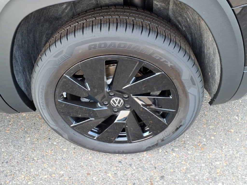 2026 Volkswagen Atlas SE w/Technology